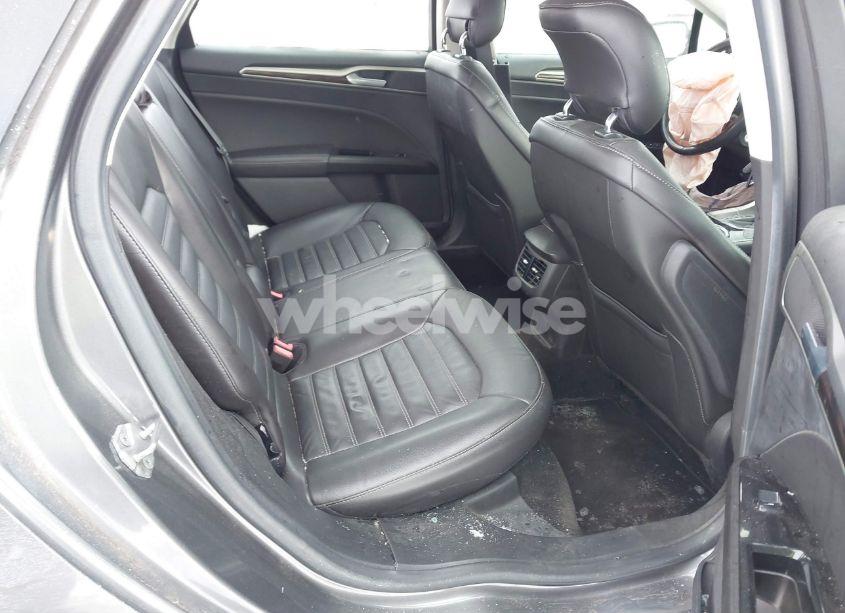 Photo 8 of 2014 Ford Fusion SE (VIN 1FA6P0HD7E5404300)