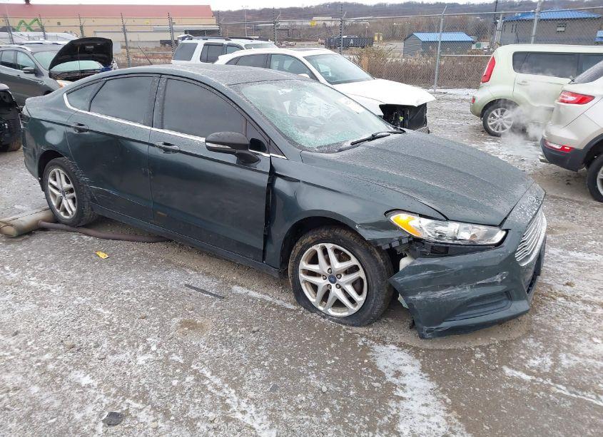 2015 Ford Fusion SE (VIN 1FA6P0HD7F5103429) main photo