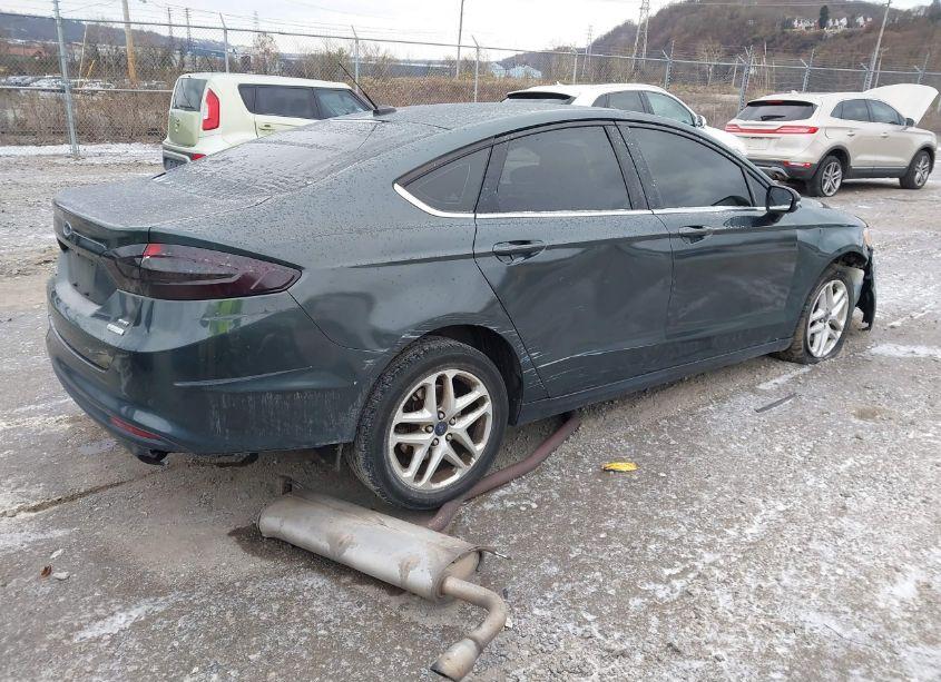 Photo 4 of 2015 Ford Fusion SE (VIN 1FA6P0HD7F5103429)
