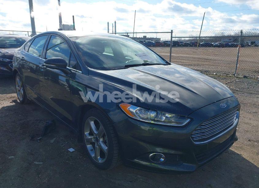 2015 Ford Fusion SE (VIN 1FA6P0HD7F5123356) main photo