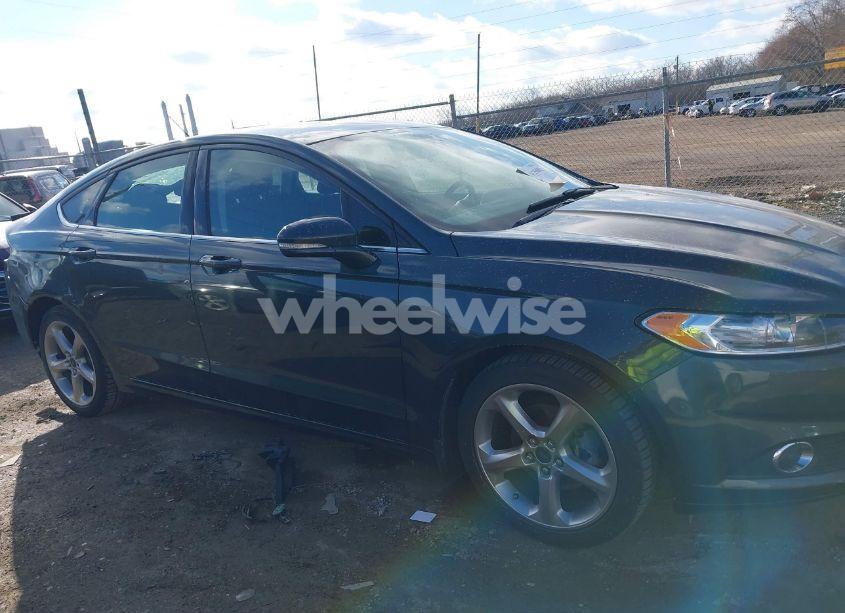 Photo 14 of 2015 Ford Fusion SE (VIN 1FA6P0HD7F5123356)