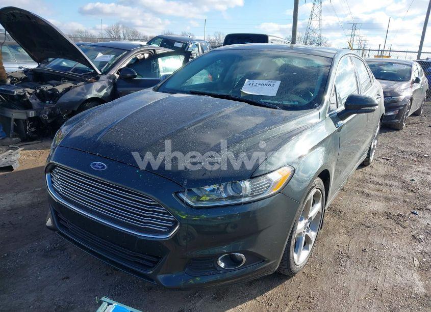 Photo 2 of 2015 Ford Fusion SE (VIN 1FA6P0HD7F5123356)