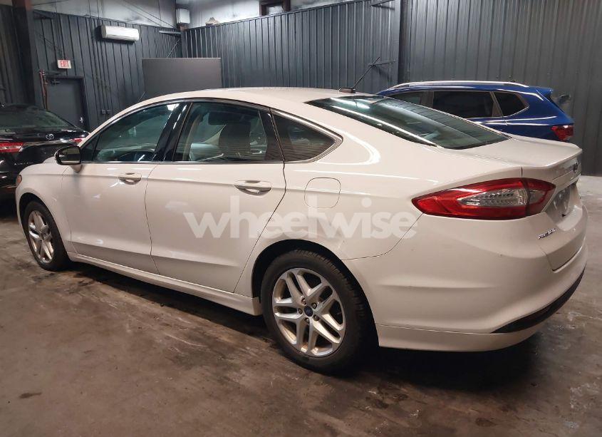Photo 6 of 2016 Ford Fusion SE (VIN 1FA6P0HD7G5126095)
