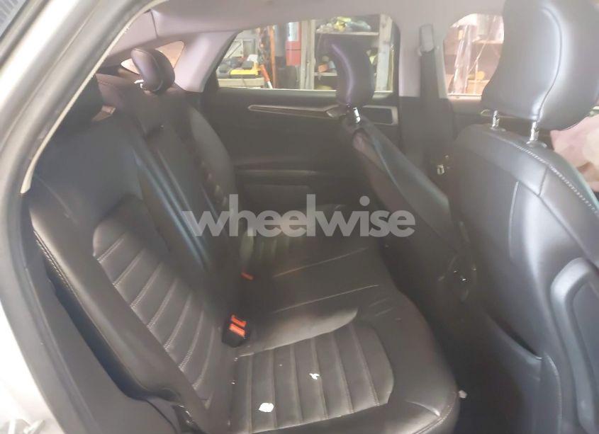 Photo 8 of 2016 Ford Fusion SE (VIN 1FA6P0HD7G5127554)