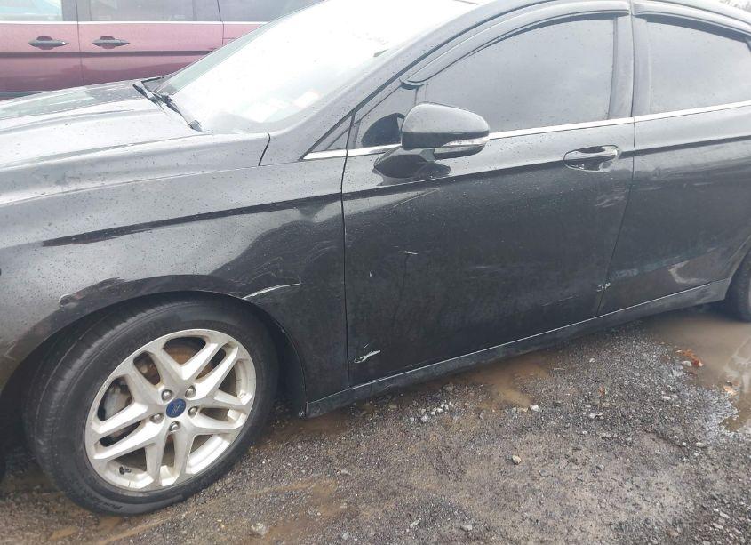 Photo 13 of 2014 Ford Fusion SE (VIN 1FA6P0HD8E5360386)