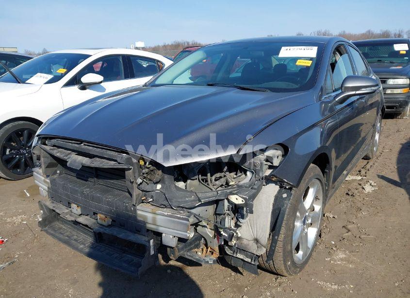 Photo 2 of 2014 Ford Fusion SE (VIN 1FA6P0HD8E5360467)