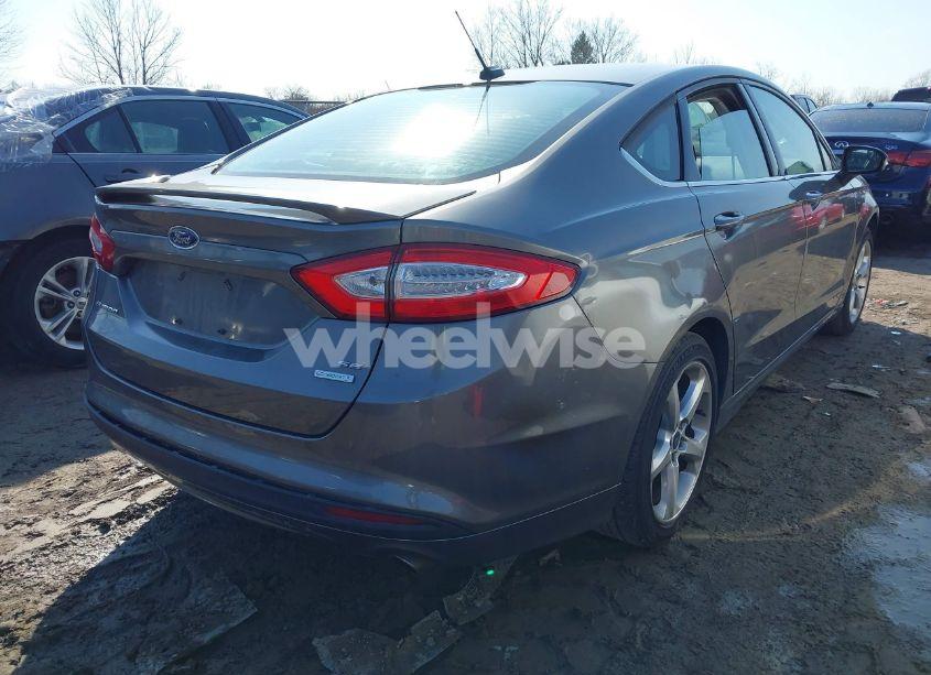 Photo 4 of 2014 Ford Fusion SE (VIN 1FA6P0HD8E5360467)