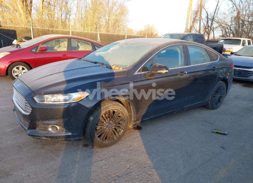 Photo 2 of 2014 Ford Fusion SE (VIN 1FA6P0HD8E5380296)