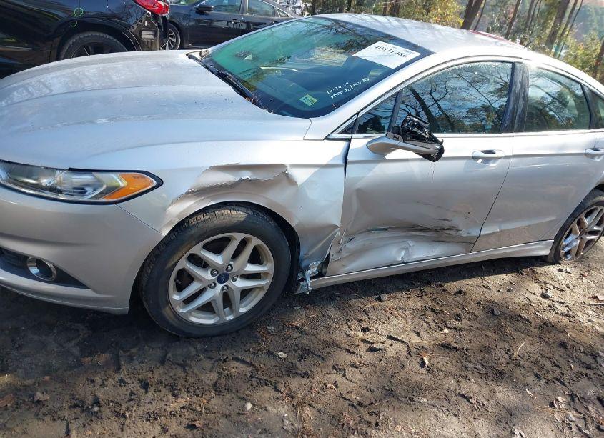 Photo 6 of 2015 Ford Fusion SE (VIN 1FA6P0HD8F5111281)