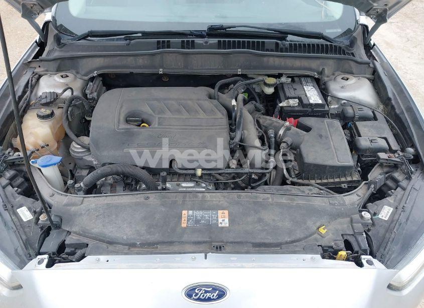 Photo 10 of 2015 Ford Fusion SE (VIN 1FA6P0HD8F5113967)