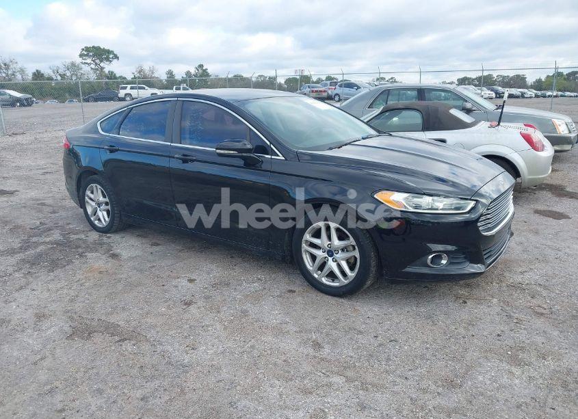 2016 Ford Fusion SE (VIN 1FA6P0HD8G5100363) main photo