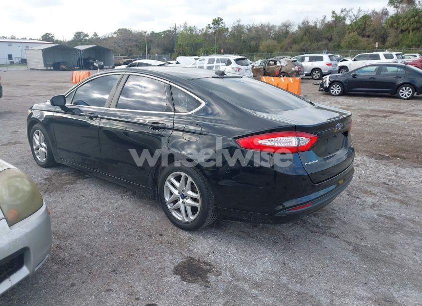 Photo 3 of 2016 Ford Fusion SE (VIN 1FA6P0HD8G5100363)