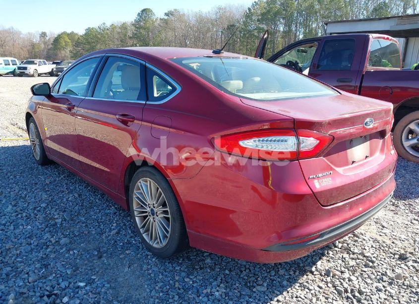 Photo 3 of 2016 Ford Fusion SE (VIN 1FA6P0HD8G5132942)