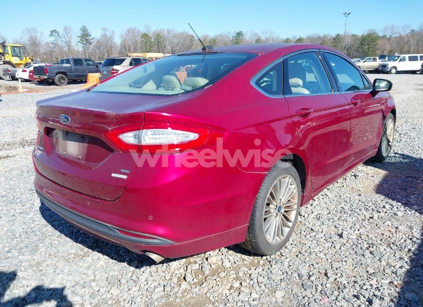 Photo 4 of 2016 Ford Fusion SE (VIN 1FA6P0HD8G5132942)