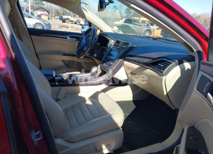 Photo 5 of 2016 Ford Fusion SE (VIN 1FA6P0HD8G5132942)