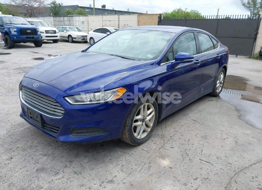 Photo 2 of 2016 Ford Fusion SE (VIN 1FA6P0HD8G5135436)