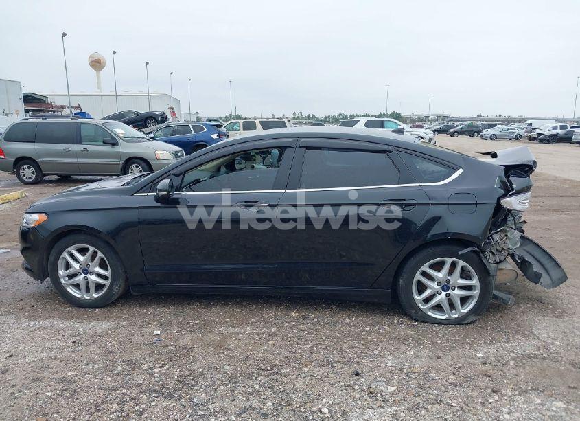 Photo 14 of 2014 Ford Fusion SE (VIN 1FA6P0HD9E5396569)