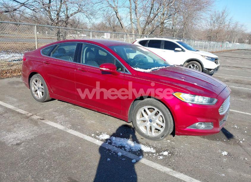 2014 Ford Fusion SE (VIN 1FA6P0HD9E5396815) main photo