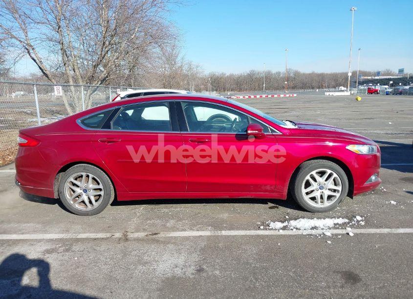 Photo 13 of 2014 Ford Fusion SE (VIN 1FA6P0HD9E5396815)