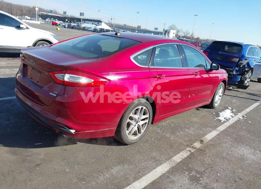 Photo 4 of 2014 Ford Fusion SE (VIN 1FA6P0HD9E5396815)