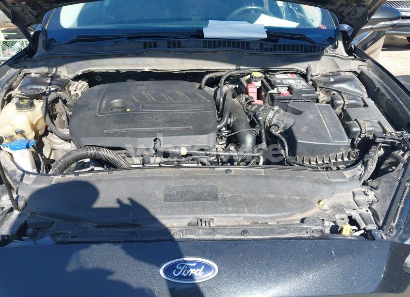 Photo 10 of 2015 Ford Fusion SE (VIN 1FA6P0HD9F5131393)