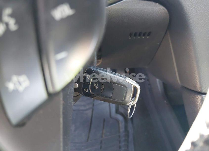 Photo 11 of 2015 Ford Fusion SE (VIN 1FA6P0HD9F5131393)