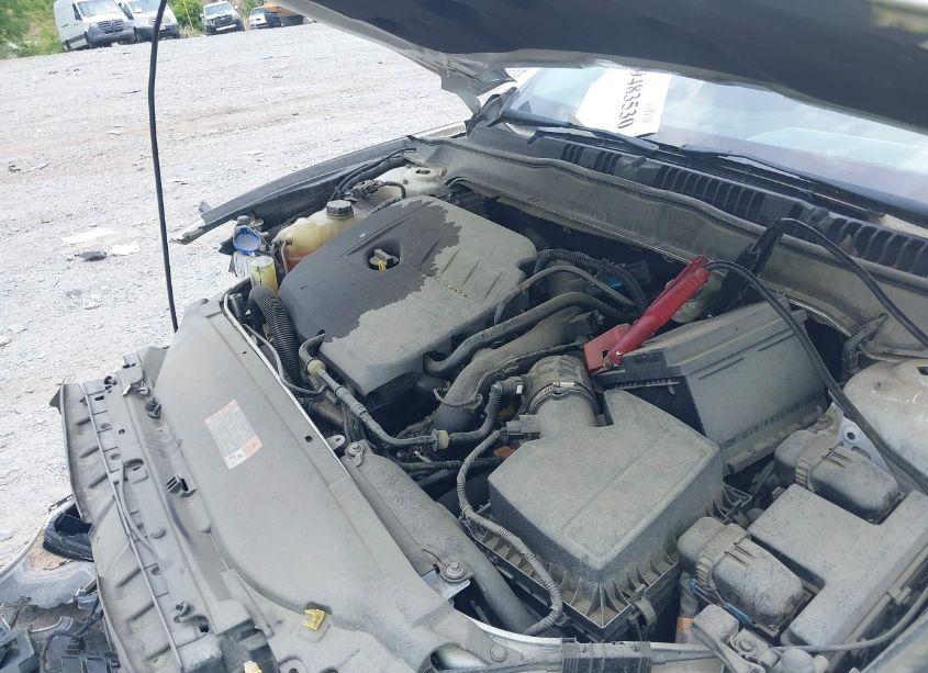 Photo 10 of 2015 Ford Fusion SE (VIN 1FA6P0HDXF5128261)