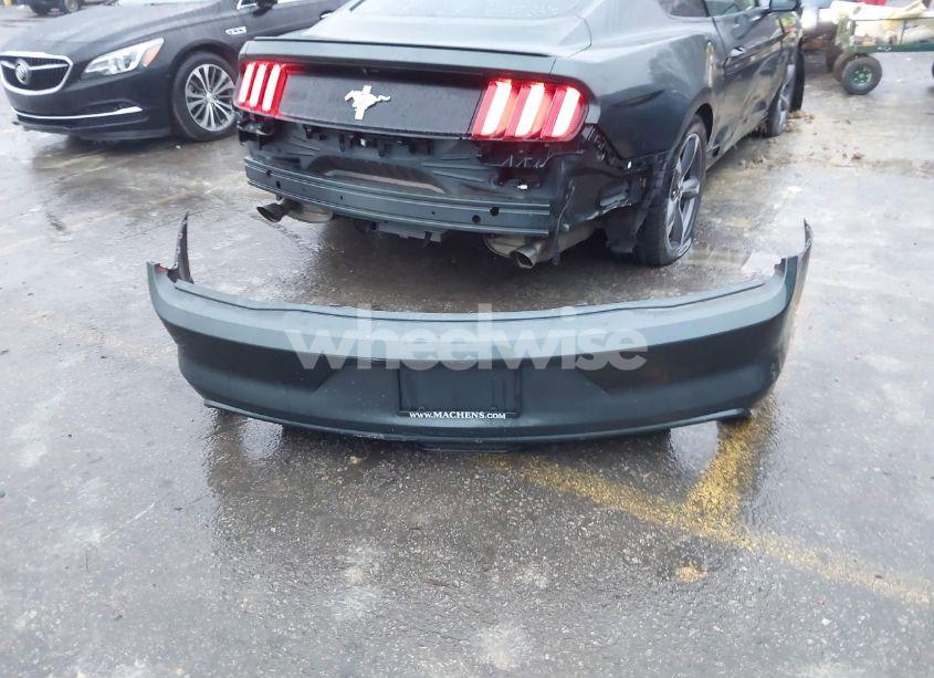 Photo 12 of 2015 Ford Mustang V6 (VIN 1FA6P8AM0F5318840)