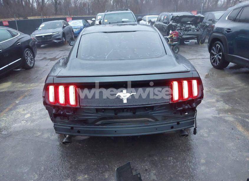 Photo 17 of 2015 Ford Mustang V6 (VIN 1FA6P8AM0F5318840)