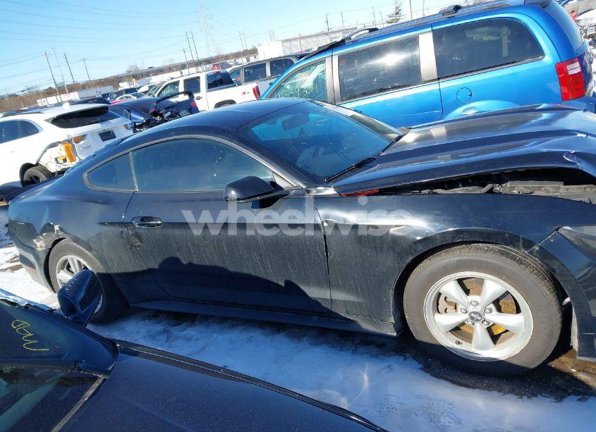 Photo 13 of 2015 Ford Mustang V6 (VIN 1FA6P8AM0F5341745)