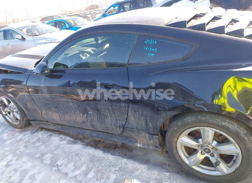 Photo 14 of 2015 Ford Mustang V6 (VIN 1FA6P8AM0F5341745)