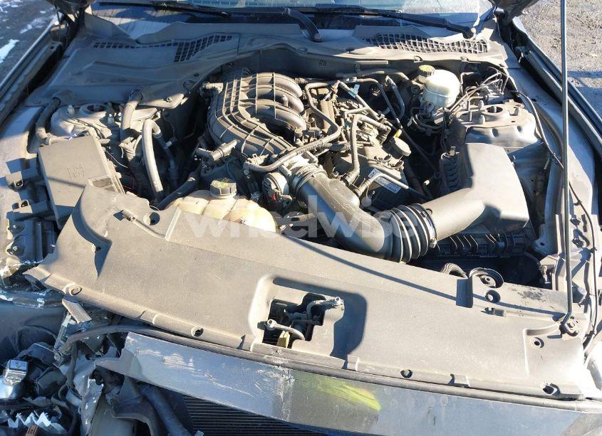 Photo 10 of 2015 Ford Mustang V6 (VIN 1FA6P8AM0F5343933)