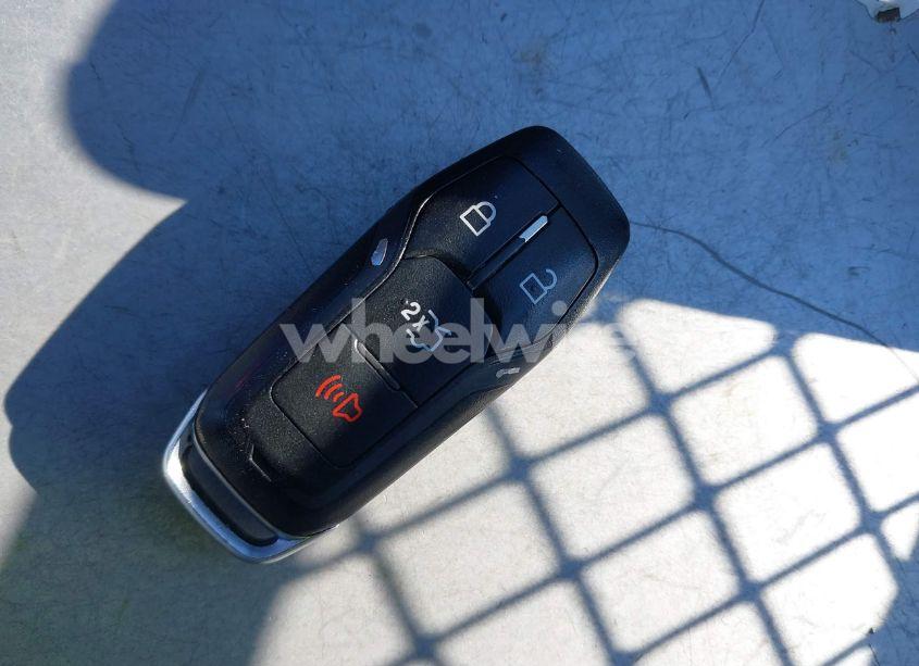 Photo 11 of 2015 Ford Mustang V6 (VIN 1FA6P8AM0F5343933)