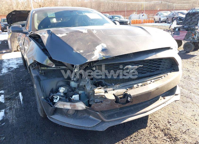 Photo 6 of 2015 Ford Mustang V6 (VIN 1FA6P8AM0F5343933)
