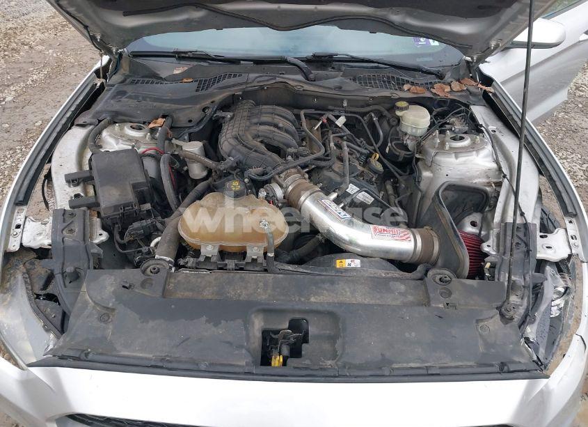 Photo 10 of 2015 Ford Mustang V6 (VIN 1FA6P8AM0F5352874)