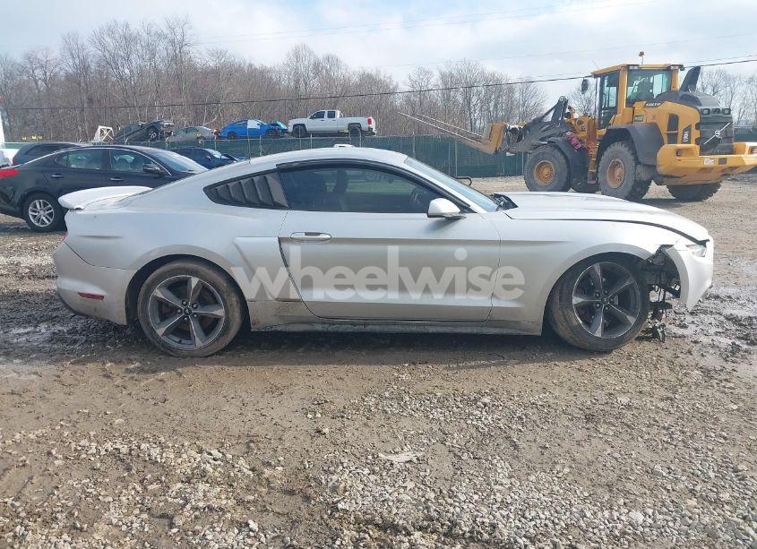Photo 14 of 2015 Ford Mustang V6 (VIN 1FA6P8AM0F5352874)