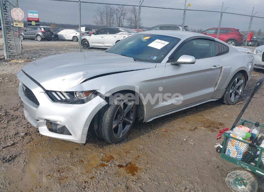 Photo 2 of 2015 Ford Mustang V6 (VIN 1FA6P8AM0F5352874)