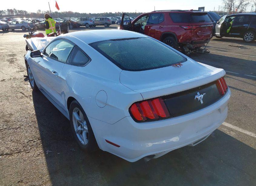 Photo 3 of 2015 Ford Mustang V6 (VIN 1FA6P8AM0F5400437)