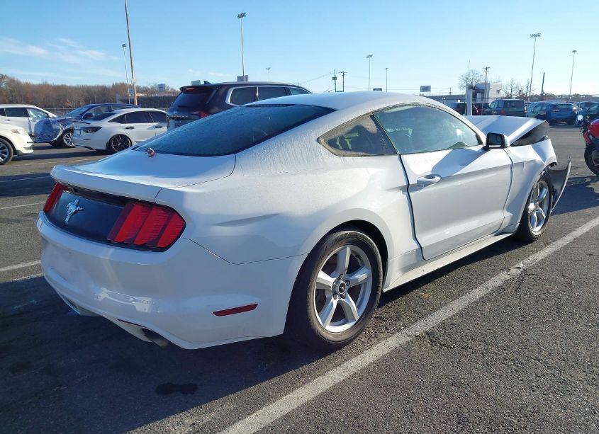 Photo 4 of 2015 Ford Mustang V6 (VIN 1FA6P8AM0F5400437)