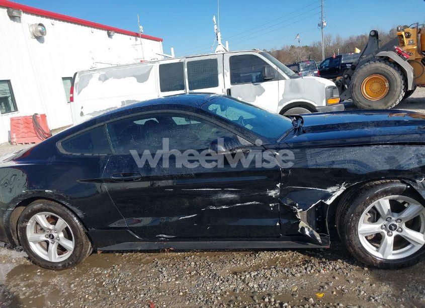 Photo 14 of 2016 Ford Mustang V6 (VIN 1FA6P8AM0G5218285)