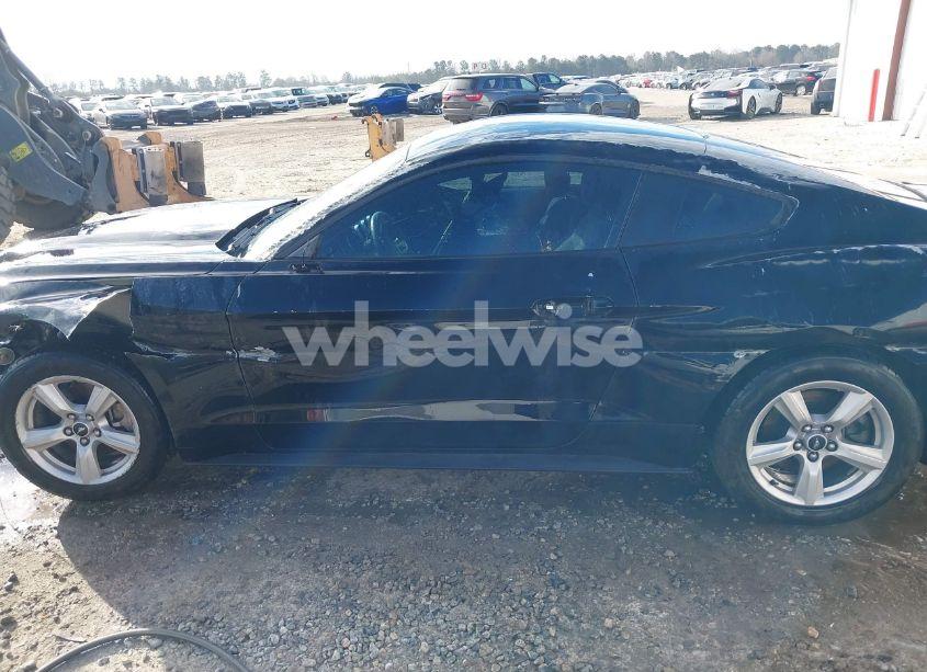Photo 15 of 2016 Ford Mustang V6 (VIN 1FA6P8AM0G5218285)