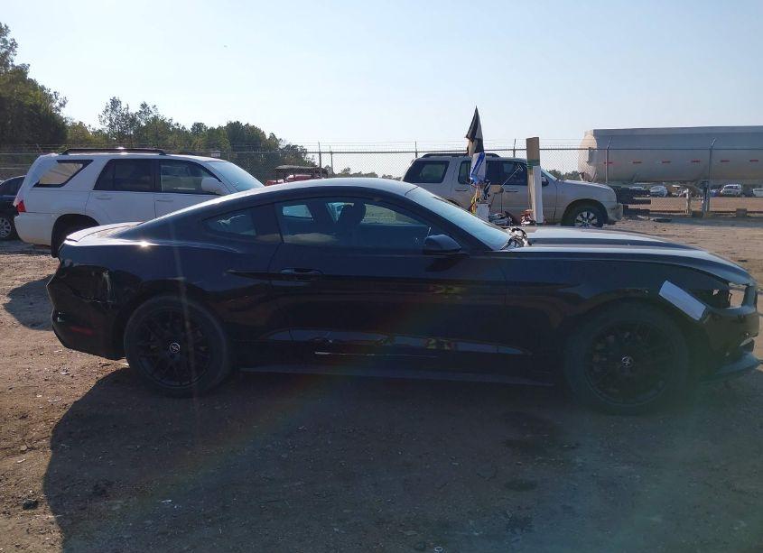 Photo 13 of 2016 Ford Mustang V6 (VIN 1FA6P8AM0G5240917)