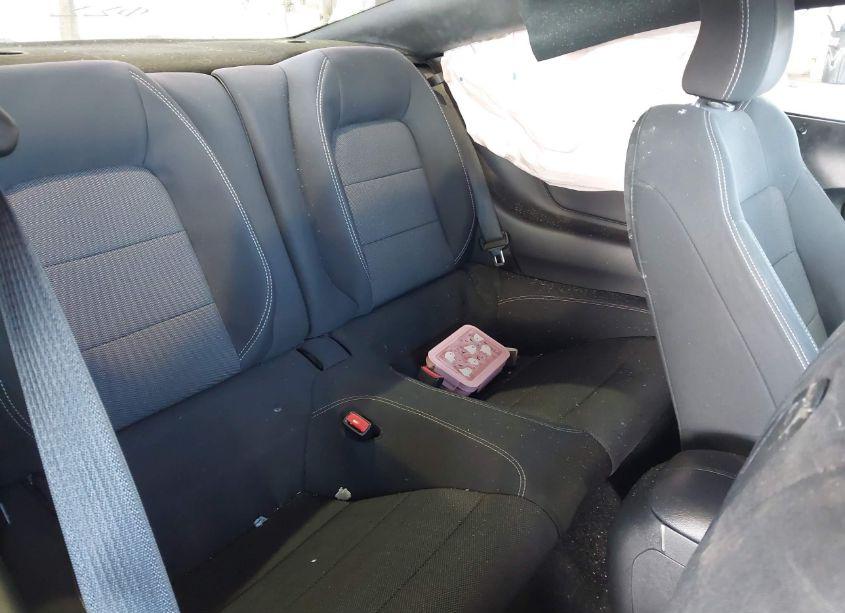 Photo 8 of 2016 Ford Mustang V6 (VIN 1FA6P8AM0G5320895)