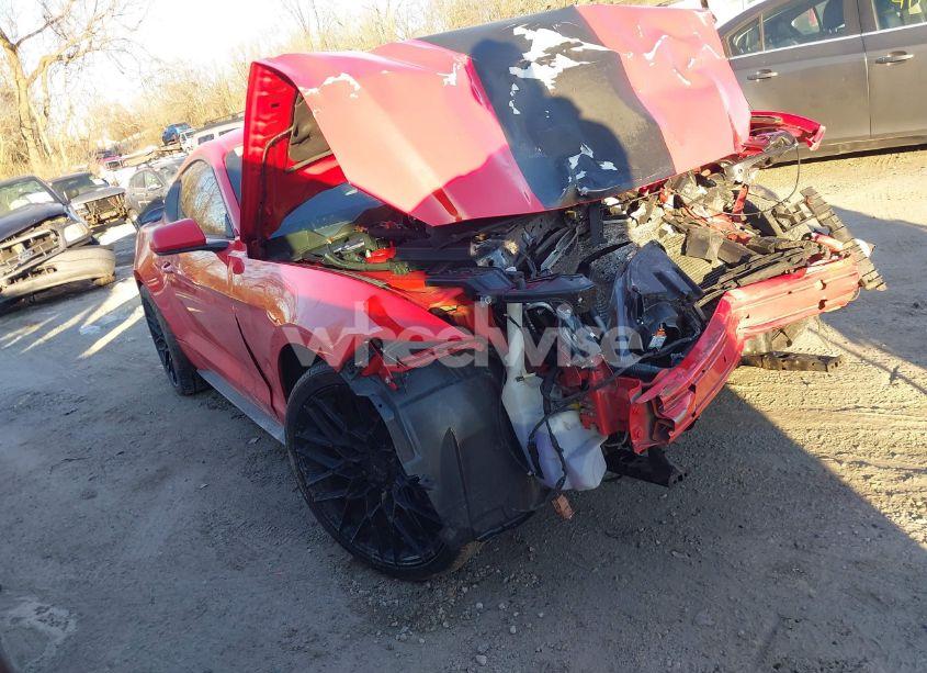 2017 Ford Mustang V6 (VIN 1FA6P8AM0H5264720) main photo
