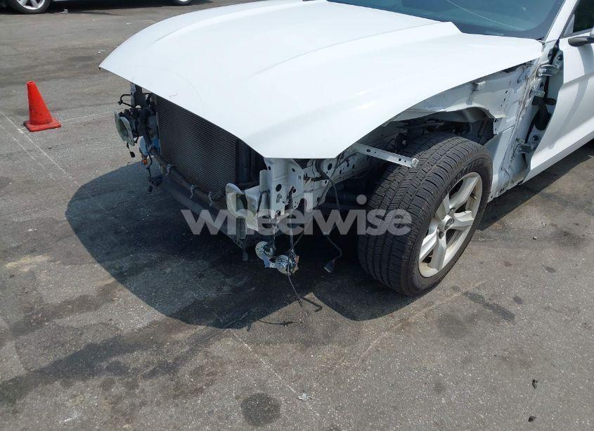 Photo 6 of 2017 Ford Mustang V6 (VIN 1FA6P8AM0H5270159)