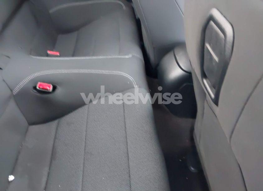 Photo 8 of 2017 Ford Mustang V6 (VIN 1FA6P8AM0H5280450)