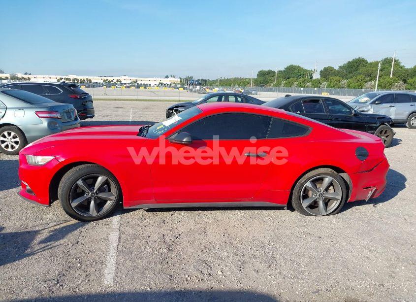 Photo 14 of 2016 Ford Mustang V6 (VIN 1FA6P8AM1G5259461)