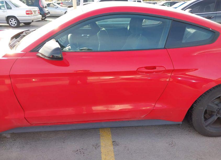 Photo 14 of 2016 Ford Mustang V6 (VIN 1FA6P8AM1G5268967)