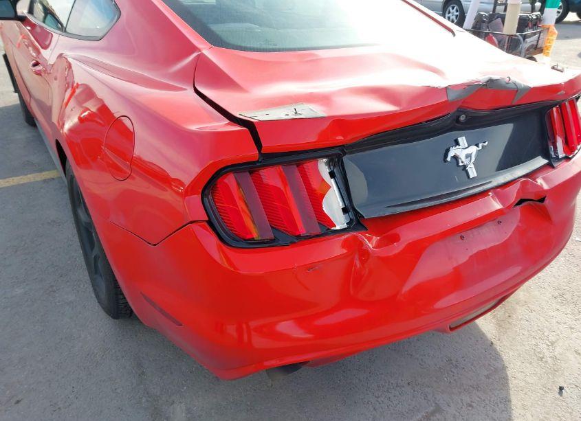 Photo 18 of 2016 Ford Mustang V6 (VIN 1FA6P8AM1G5268967)