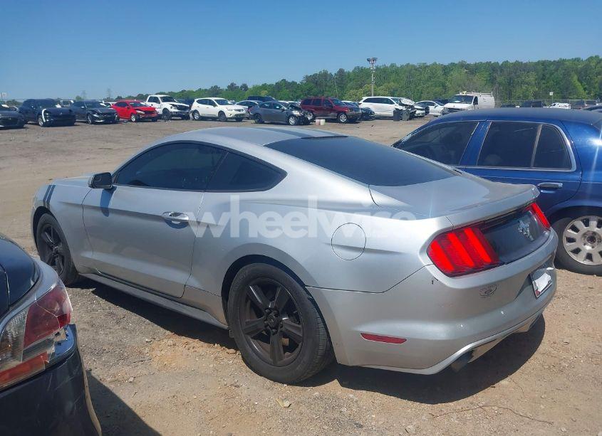 Photo 14 of 2015 Ford Mustang V6 (VIN 1FA6P8AM2F5432919)